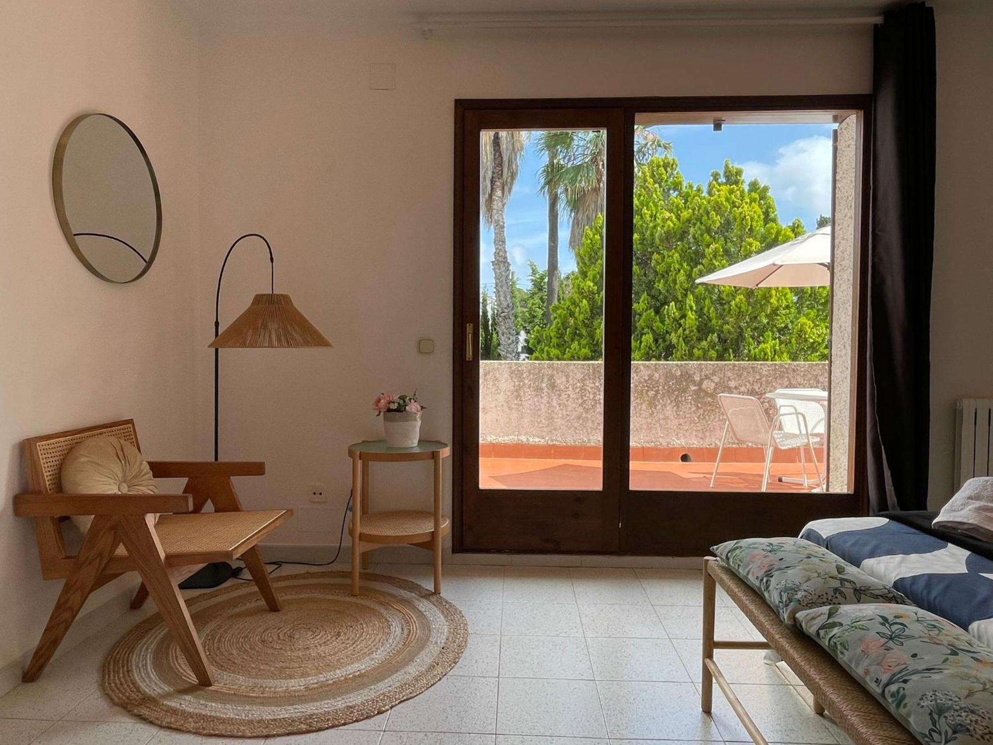 Casa mediterránea con gran jardín y piscina a 500 m de la playa Roda de Berà  Exterior foto